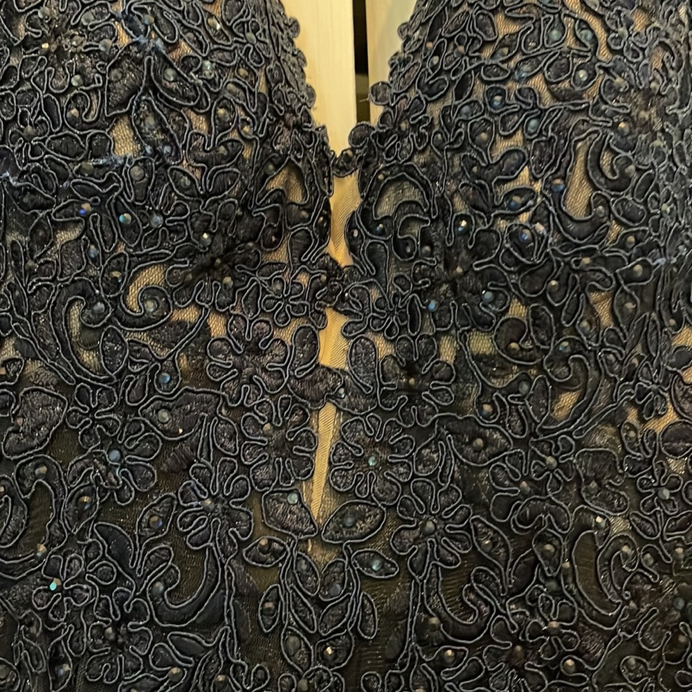 Faviana 8000 Navy Dress - Picture 3 of 5
